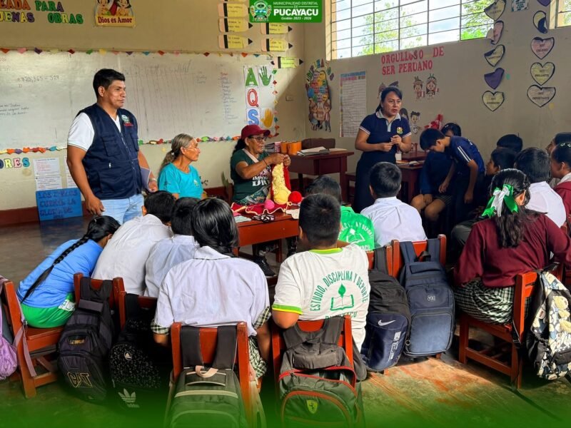 𝗧𝗥𝗔𝗡𝗦𝗠𝗜𝗦𝗜Ó𝗡 𝗜𝗡𝗧𝗘𝗥𝗚𝗘𝗡𝗘𝗥𝗔𝗖𝗜𝗢𝗡𝗔𝗟 𝗙𝗢𝗥𝗧𝗔𝗟𝗘𝗖𝗘 𝗟𝗢𝗦 𝗦𝗔𝗕𝗘𝗥𝗘𝗦 𝗔𝗡𝗖𝗘𝗦𝗧𝗥𝗔𝗟𝗘𝗦 𝗘𝗡 𝗣𝗨𝗖𝗔𝗬𝗔𝗖𝗨